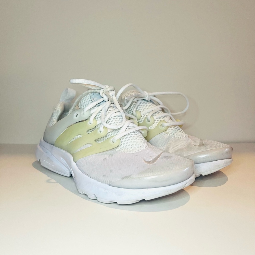 Kids White Nike Presto Sneakers